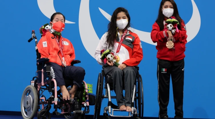 fabiola ramirez paralimpicos primera medalla.jpg