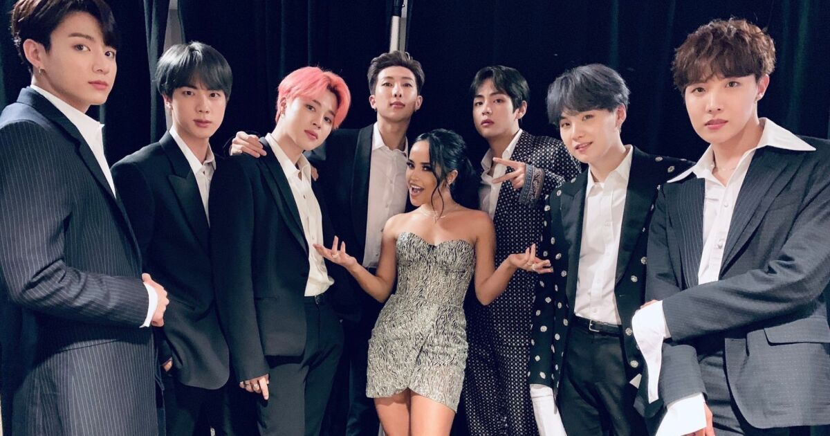 Captan a Becky G disfrutando del concierto de BTS en Corea del Sur; ¿Podrían colaborar próximamente?