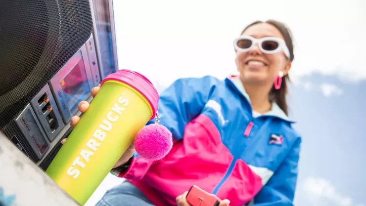 Stanley amarillo de Starbucks