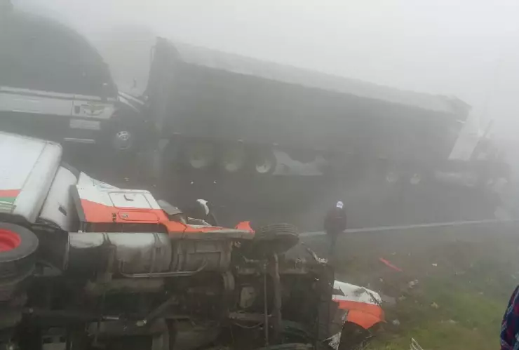 ¿Qué provocó el choque múltiple en autopista Orizaba-Puebla? Esto se sabe