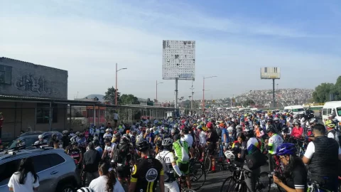 Ciclistas exigen justicia para estudiante de la UNAM atropellada