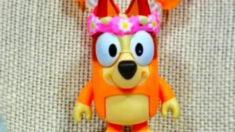 Collar infantil de Bingo