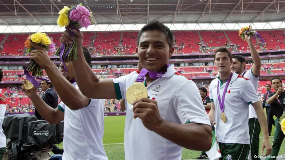 8 ganadores medalla de oro Londres 2012 méxico futbolistas.jpg