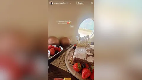 Ángela Aguilar celebra su cumpleaños 22 con un viaje sorpresa y fotos en redes