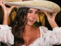 Elizabeth Gutiérrez con sombrero de charro..jpg