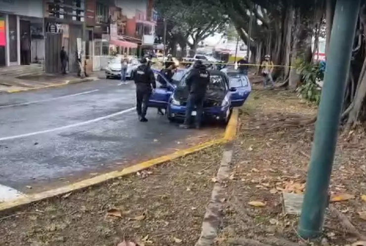 ¡Fuerte movilización! Asalto con armas de fuego en Xalapa; así se escucharon los disparos