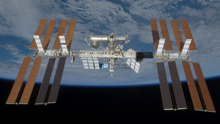 NASA ordena evacuar por fuga de aire