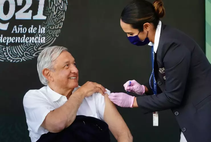 amlo tercera dosis vacuna