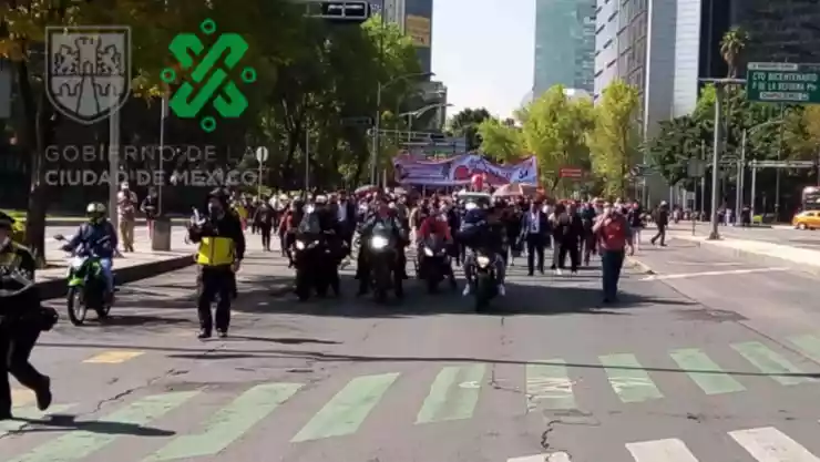manifestacion paseo reforma desalojos injustificados.jpg