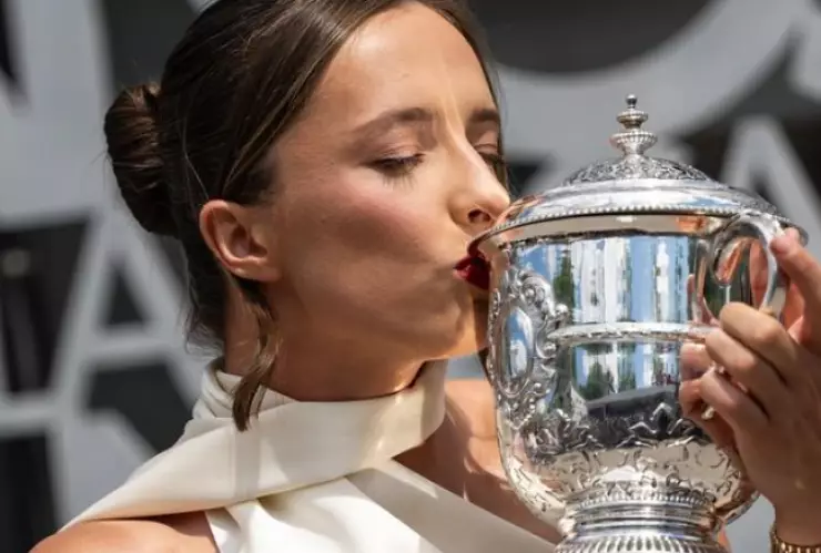 ¿Quién Iga Swiatek que hizo historia en el tenis?