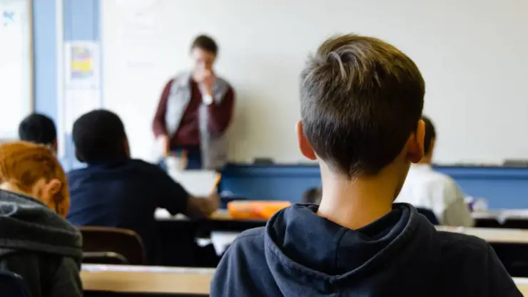 ¡Cuidado! Advierten por subir fotos de niños en el regreso a clases