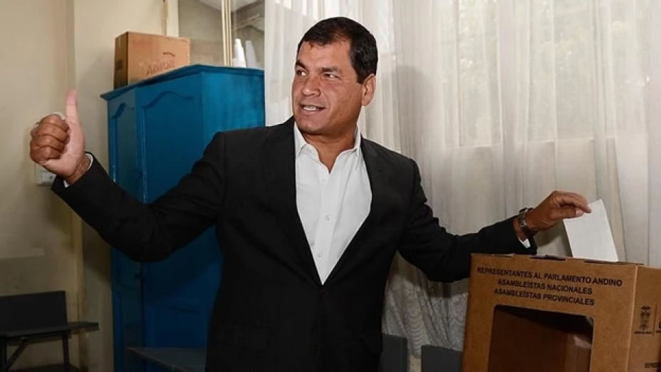 Rafael Correa, presidente de Ecuador fue reelecto este domingo