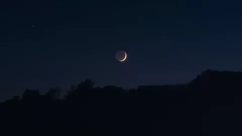 ¿Cuándo ver la Luna Nueva de mayo 2024 y cuál es su significado