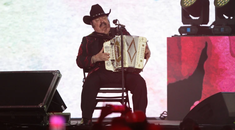 Ramón Ayala termina en silla de ruedas tras un trágico concierto; este es su estado de salud hoy 12 de octubre