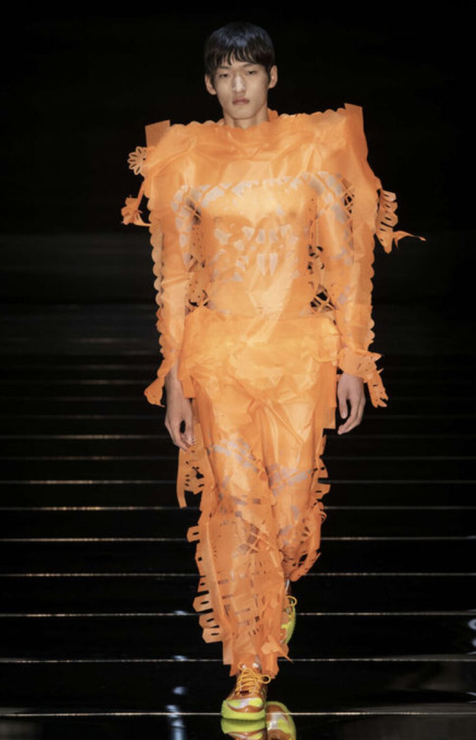 ropa papel picado int