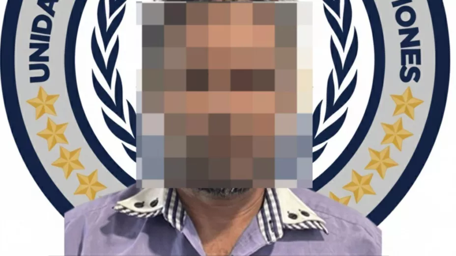 Carlos, detenido en Mazatlán