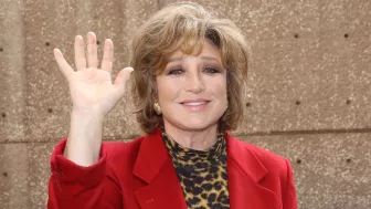 Su primera y única boda, con Raúl Vale fue la primera en ser transmitida en vivo por televisión.