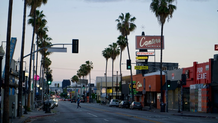 Calle céntrica de Los Angeles, California
