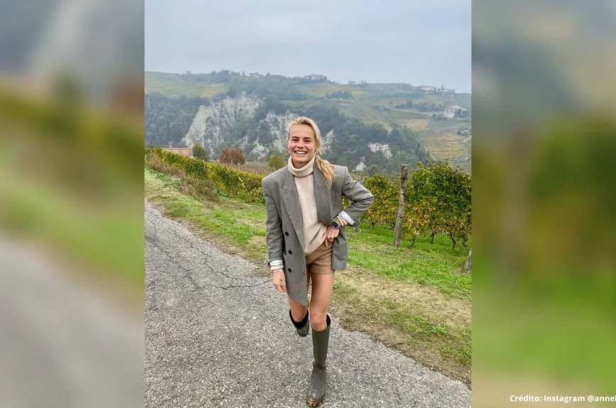 2 AnneKee Molenaar galeria fotos instagram.jpg