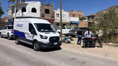 Matan a mujer cuando llegaba a trabajar en purificadora de la colonia La India, en León