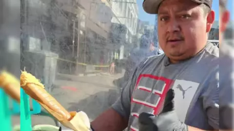 VIRAL_ Yucateco vende marquesitas en Estados Unidos y causa sensación