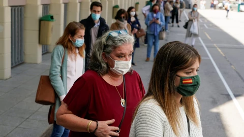 españa_cubrebocas_exteriores.jpg