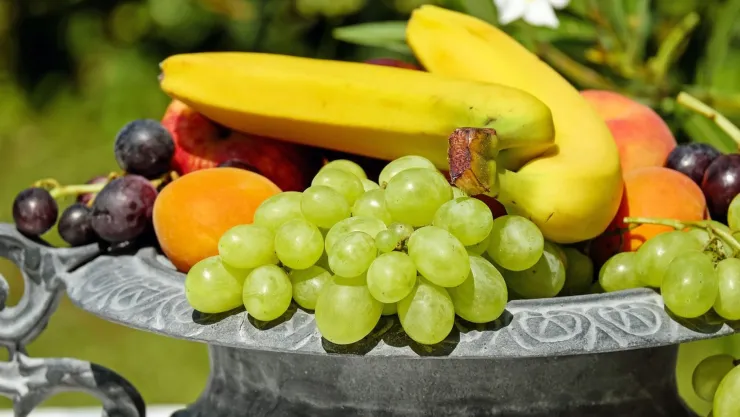 La fruta que te ayuda a eliminar las marcas de expresión del rostro