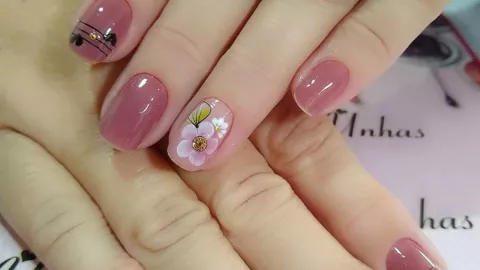 8 diseños de uñas para mujeres mayores: se pueden usar en cualquier ocasión y se ven elegantes