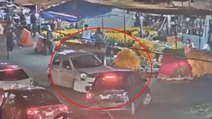 choque de un auto en la colonia Bugambilias