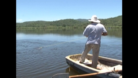 VIDEO: Pescadores acusan COBRO del uso de la caleta en Progreso