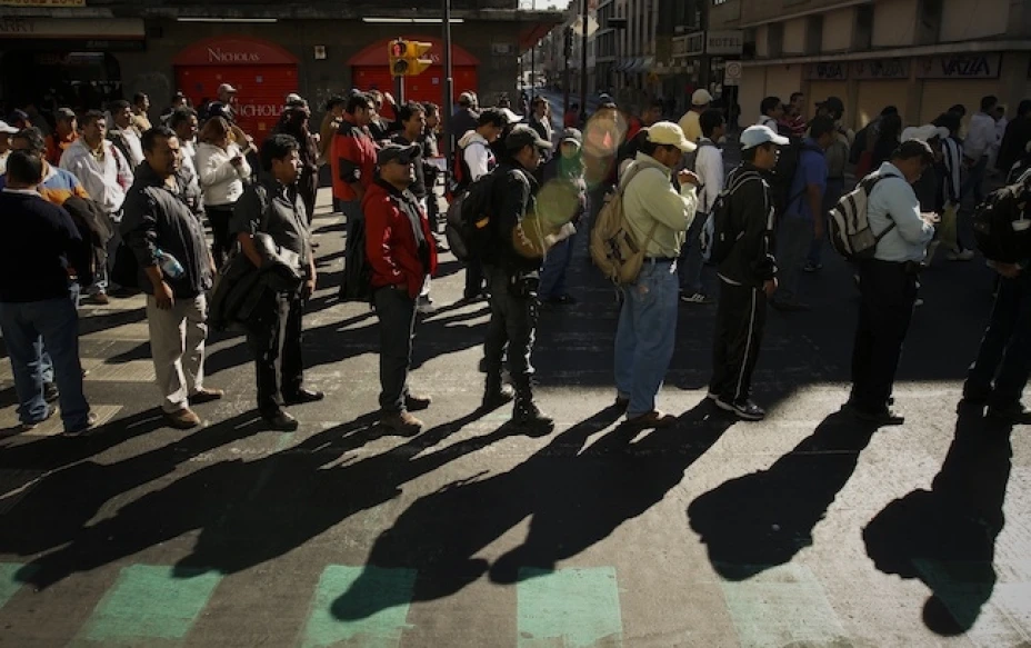 Entre sus peticiones están dar marcha atrás a las modificaciones a los artículos 3 y 73 constitucionales y la dotación de plazas automáticas para normalistas
