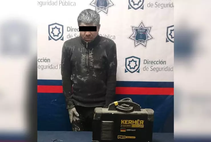 Detienen-a-joven-por-presunto-robo-en-casa-de-Torreón.jpg