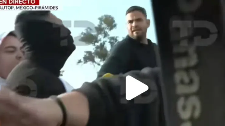 /al-extremo/periodista-osvaldo-muller-agredido-mientras-trabajaba-calle-video-pb-notas
