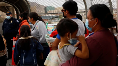 mexico eu quedate en mexico