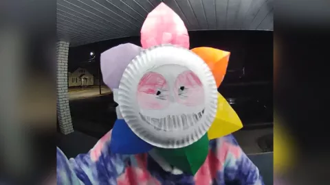 Identificaron al demonio de la caja en Pensilvania.