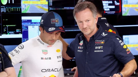 Checo Pérez y Christian Horner