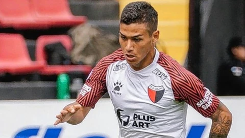 Alex Vigo, lateral que pertenece a Colón de Santa Fe