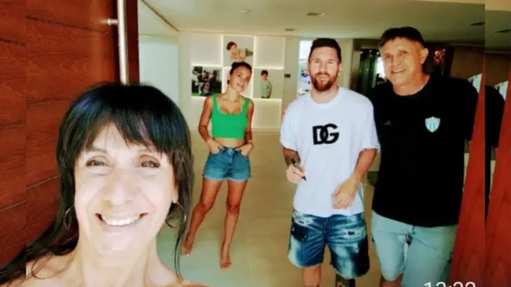 no pudo acompañar a su mama foto con messi