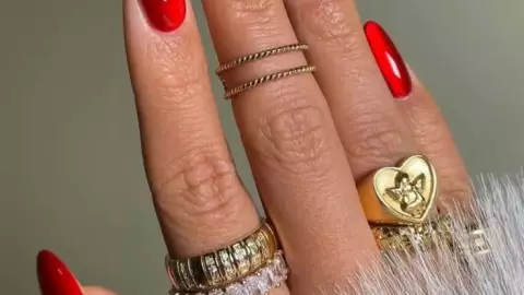 7 diseños de uñas rojas que se ven hermosas en abril de 2026: te encantarán