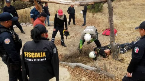 Los pozos fueron perforados con maquinaria especializada.