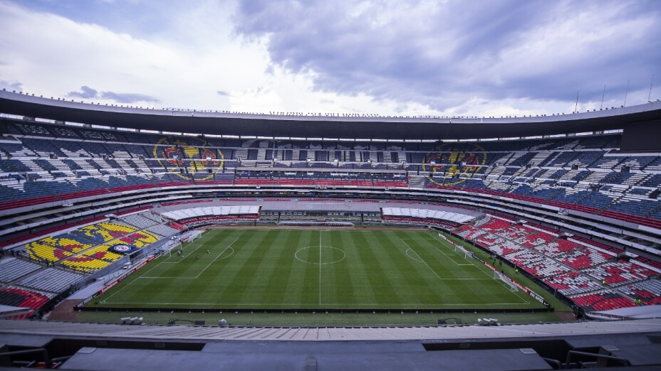 Estadio Azteca lleno en Clásico Nacional.