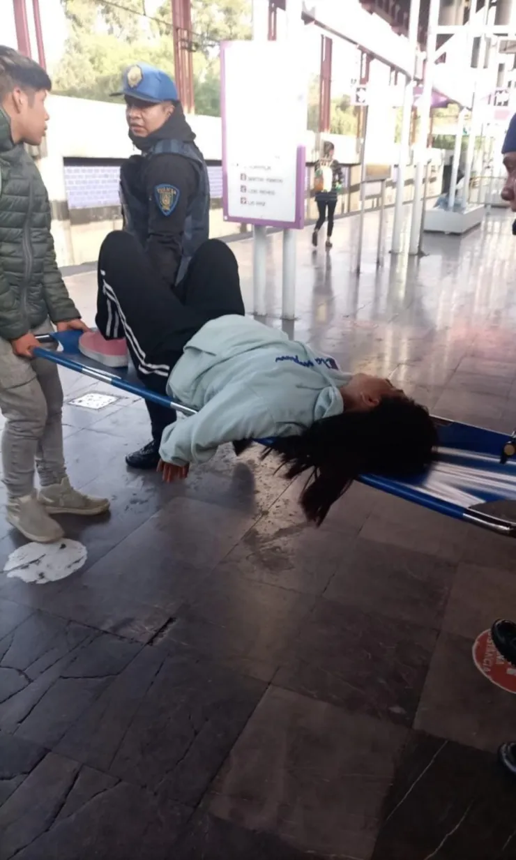 bebe-metro-cdmx-acatitla-linea-a