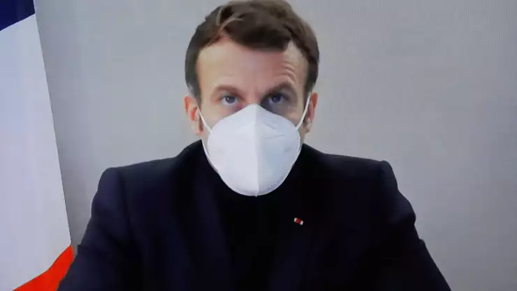 emmanuel macron trabaja covid-19.jpg