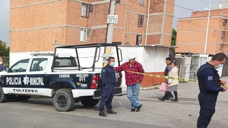 Tultepec policía asaltante.jpg