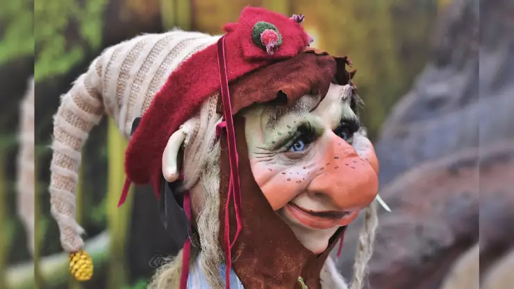 Captan la silueta de dos supuestos duendes