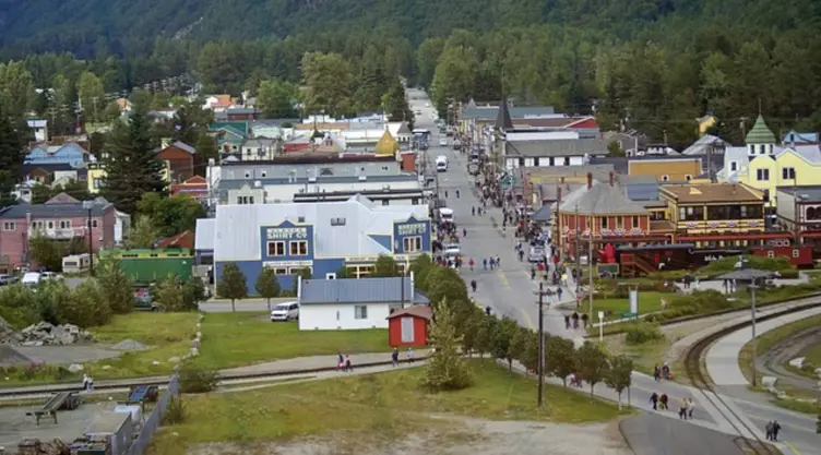 alaska ciudad.jpg