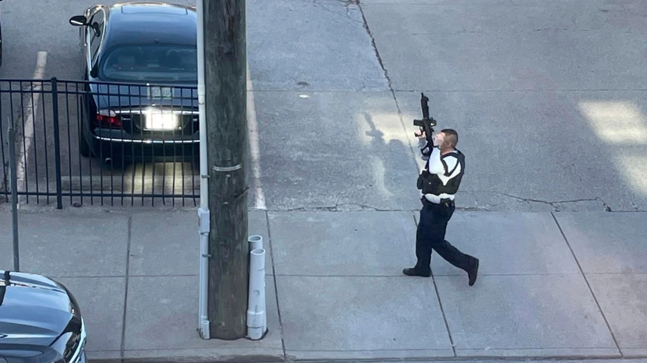 Escena de un tiroteo en Louisville, Kentucky