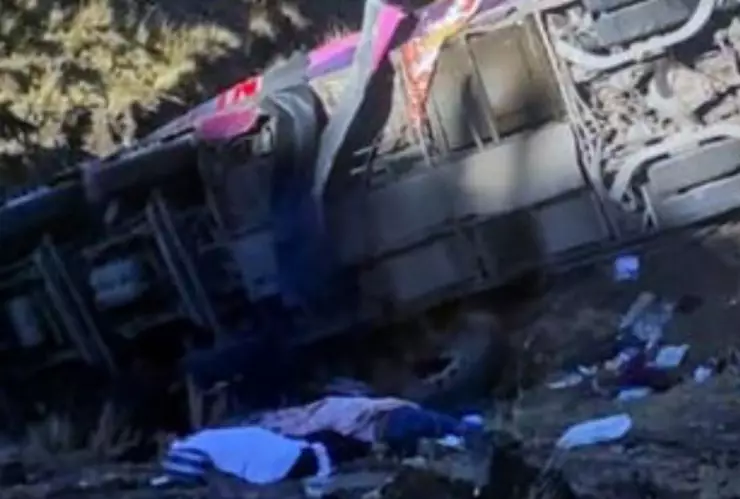 Accidente de autobús deja varios fallecidos en Bolivia