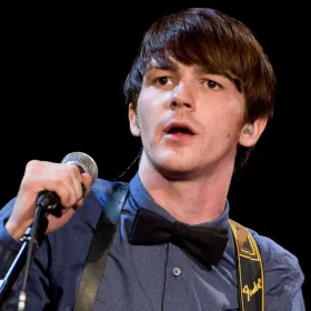 Drake Bell explotó al ser cuestionado por su situación sentimental