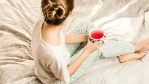 Las 7 mejores hierbas para relajarse de forma natural